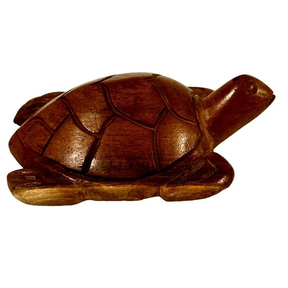 Unbranded folk art wooden hand carved primitive 4” turtle figurine - Picture 2 of 8